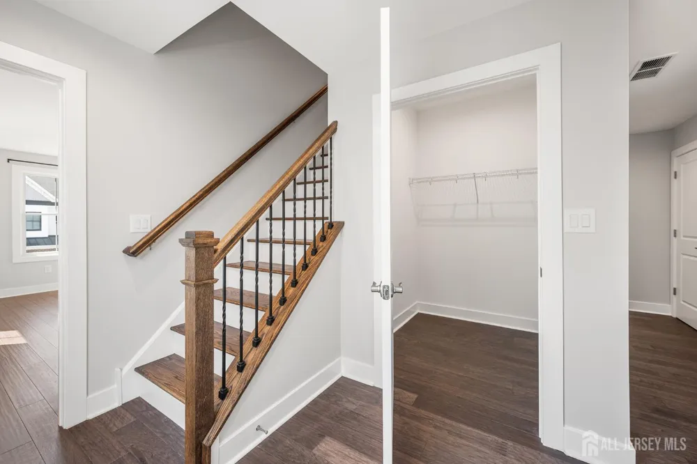 70 Riverwalk Plainsboro, NJ 08536