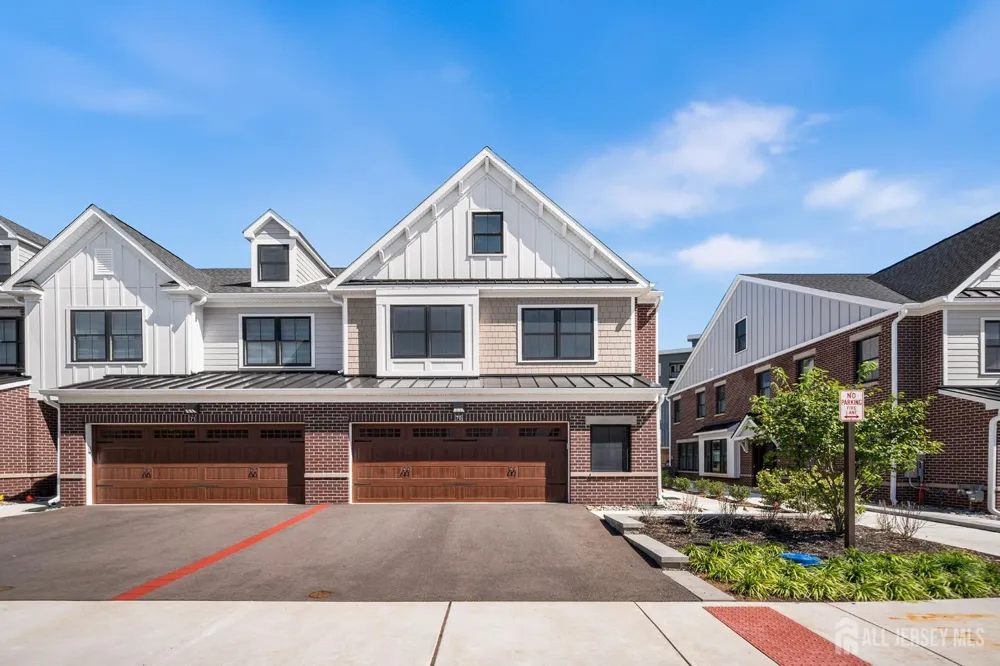 70 Riverwalk Plainsboro, NJ 08536