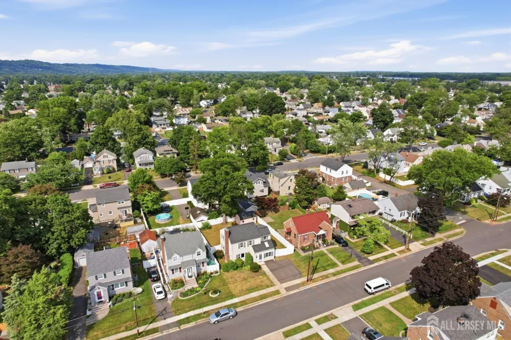 326 Melrose Avenue Middlesex, NJ 08846