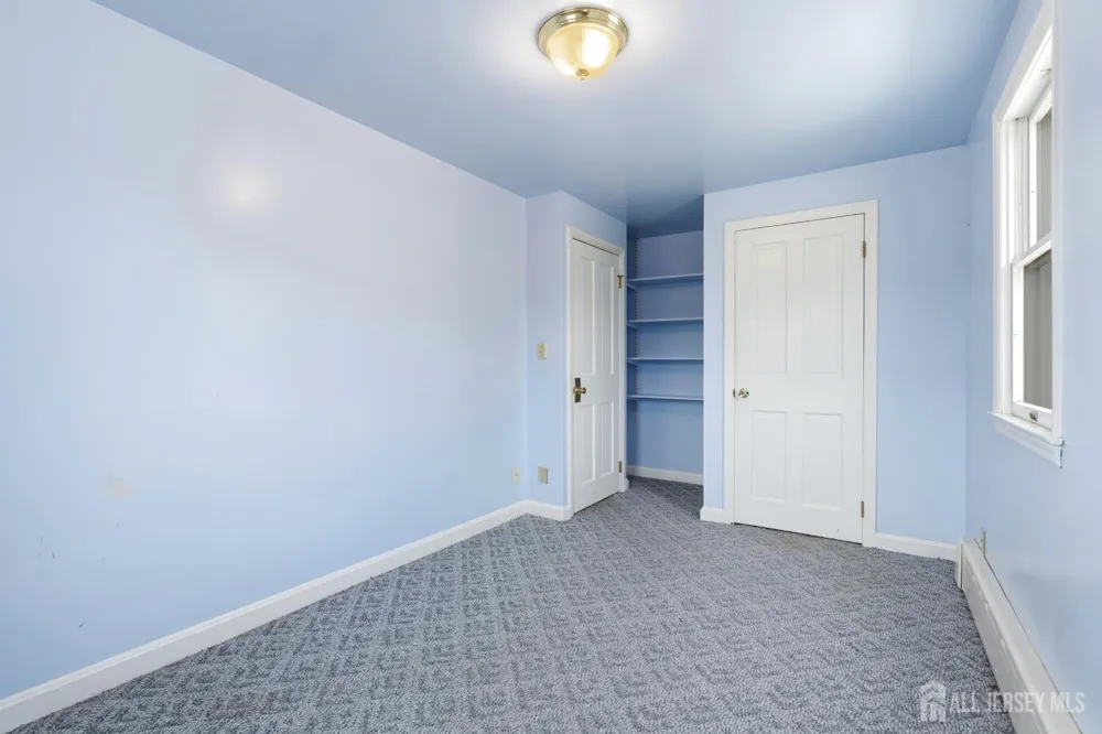 326 Melrose Avenue Middlesex, NJ 08846