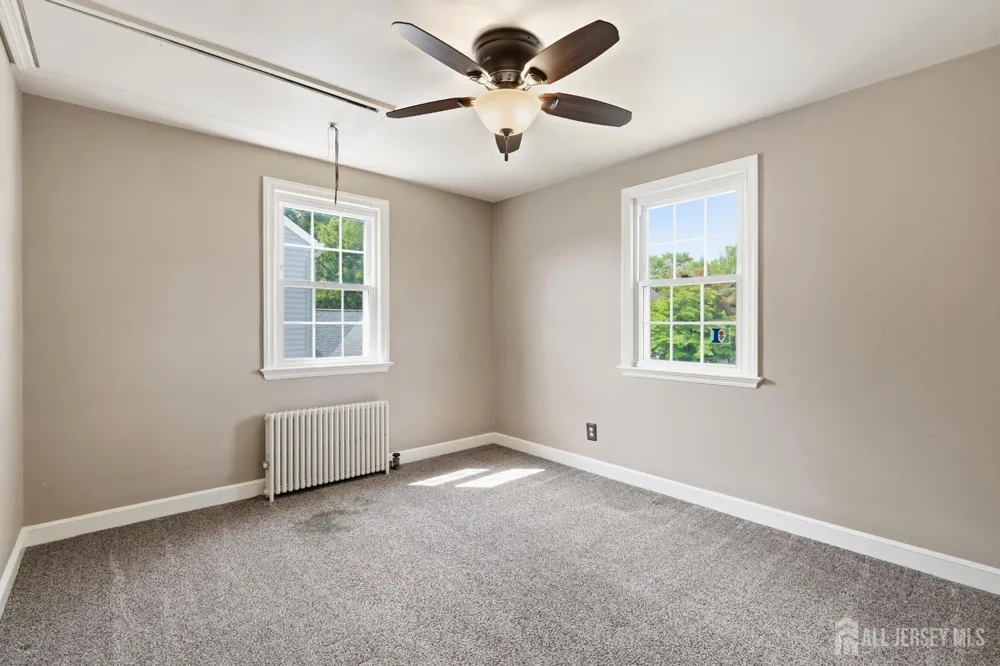 326 Melrose Avenue Middlesex, NJ 08846