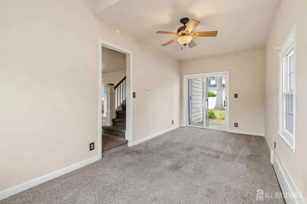 326 Melrose Avenue Middlesex, NJ 08846