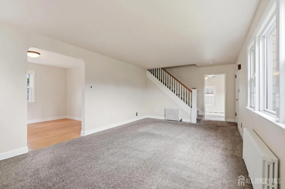 326 Melrose Avenue Middlesex, NJ 08846