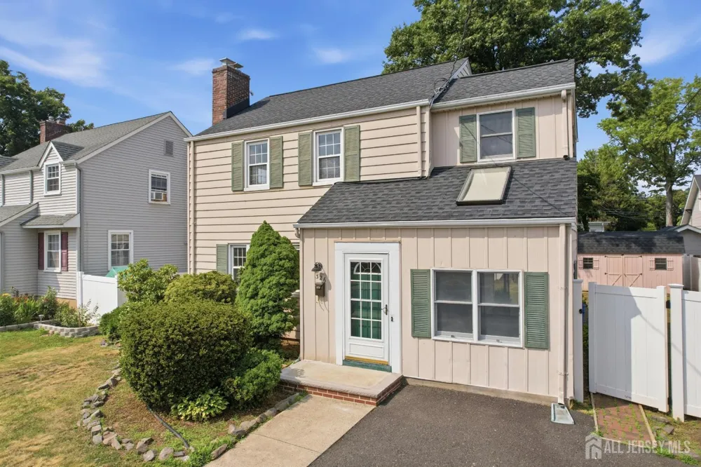 326 Melrose Avenue Middlesex, NJ 08846