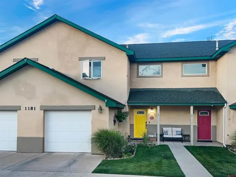 1181 E Montezuma Avenue #3