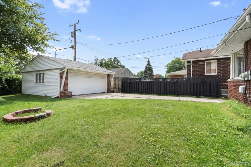 4257 5th Street Ecorse City, MI 48229