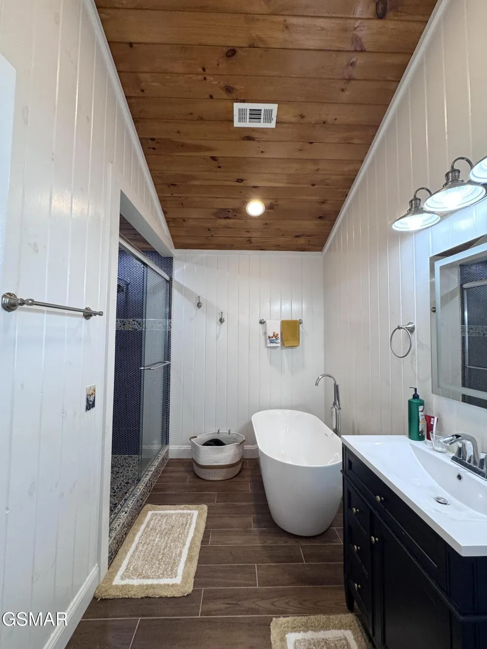 424 Country Path Way Sevierville, TN 37862