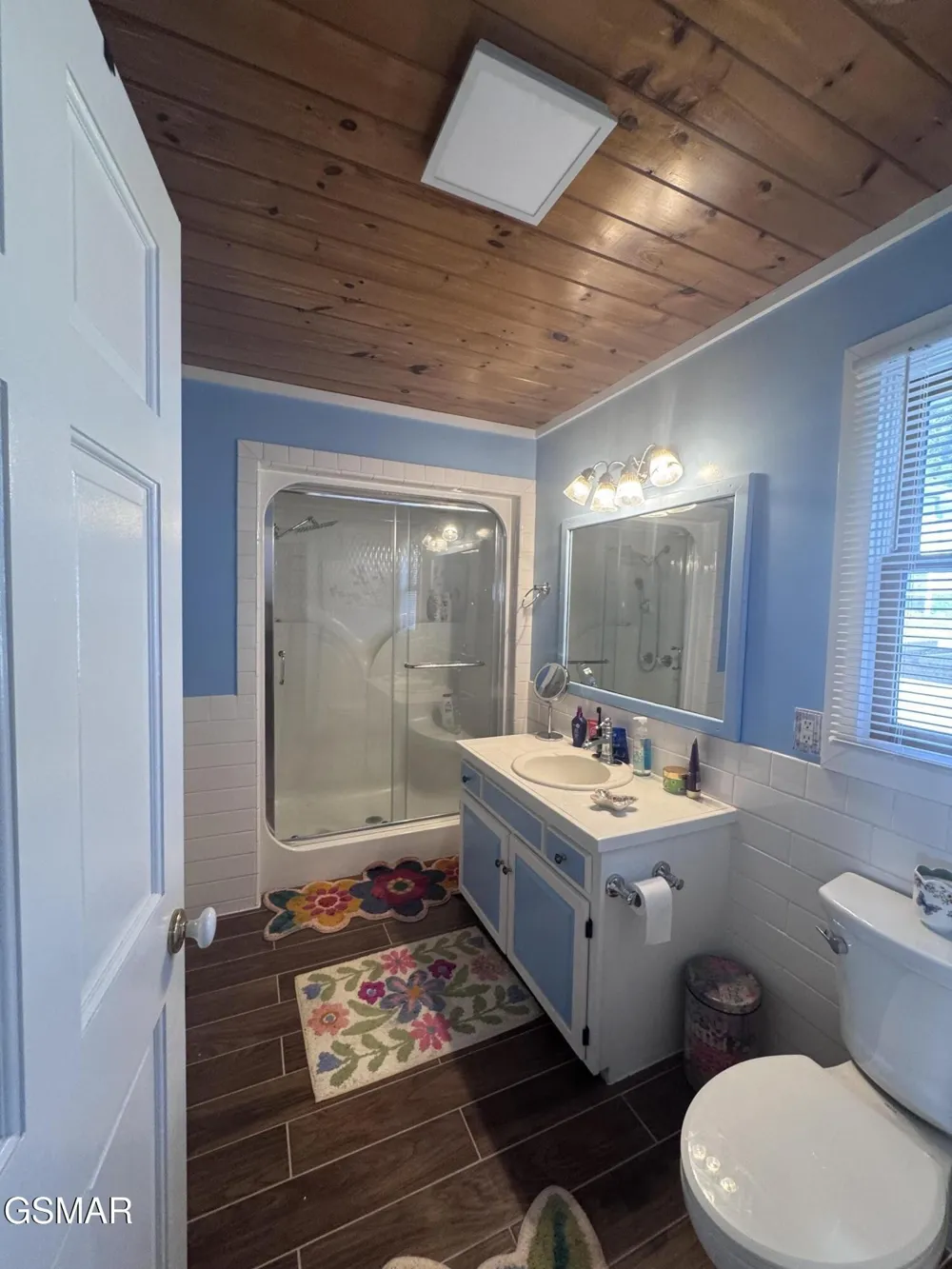 424 Country Path Way Sevierville, TN 37862