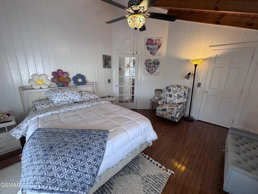 424 Country Path Way Sevierville, TN 37862