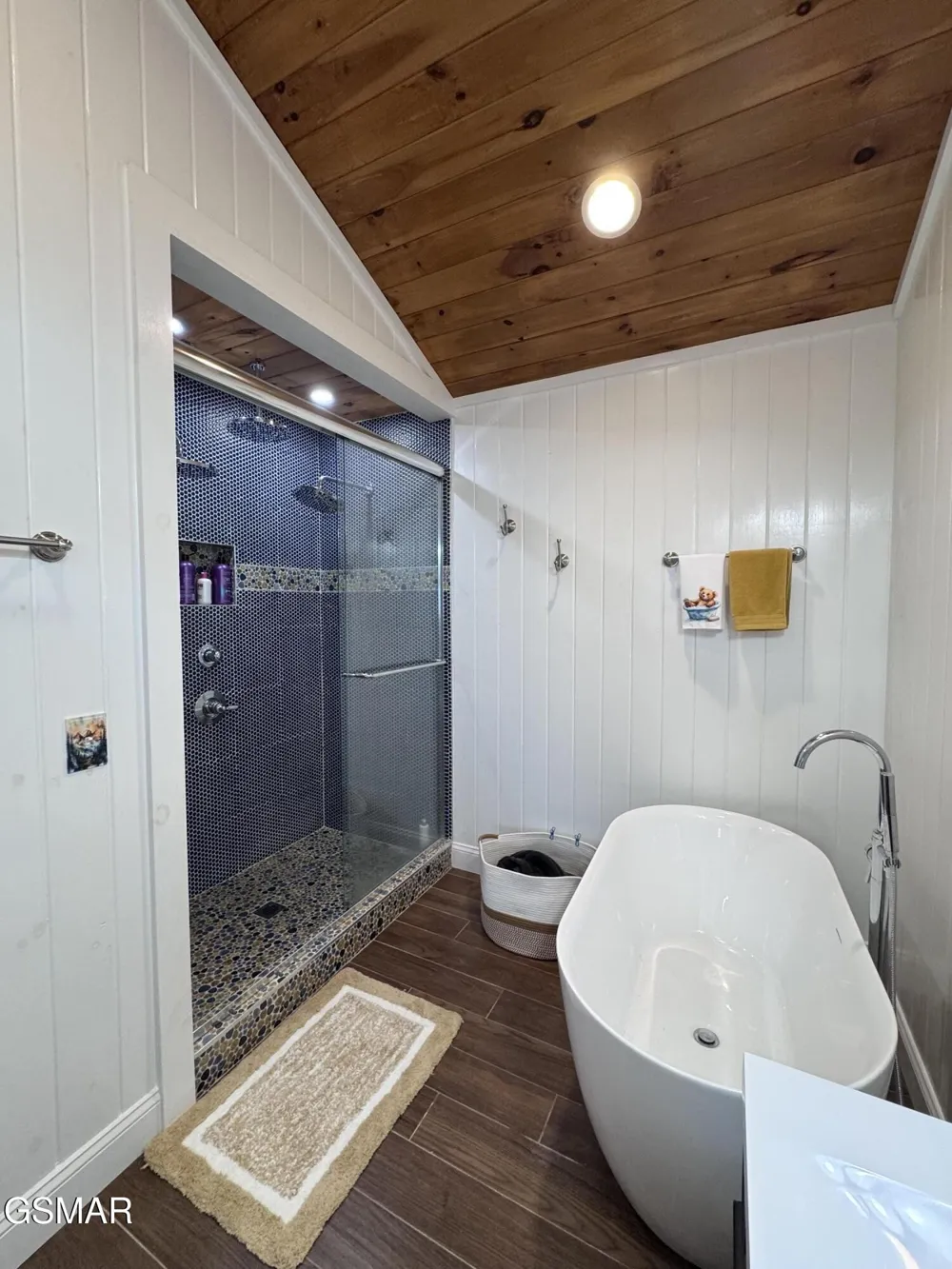 424 Country Path Way Sevierville, TN 37862