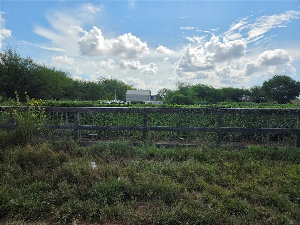 7124 County Road 2379 Sinton, TX 78387