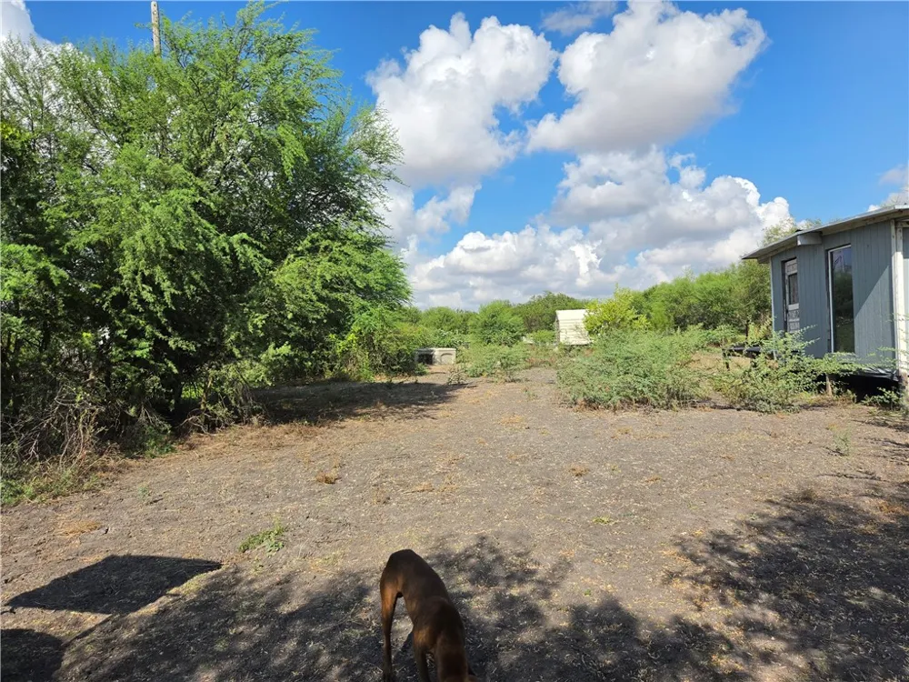 7124 County Road 2379 Sinton, TX 78387