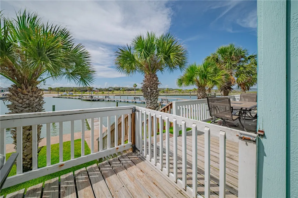 2292 Fulton Beach Road #605 Rockport, TX 78382