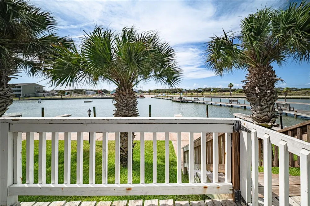 2292 Fulton Beach Road #605 Rockport, TX 78382