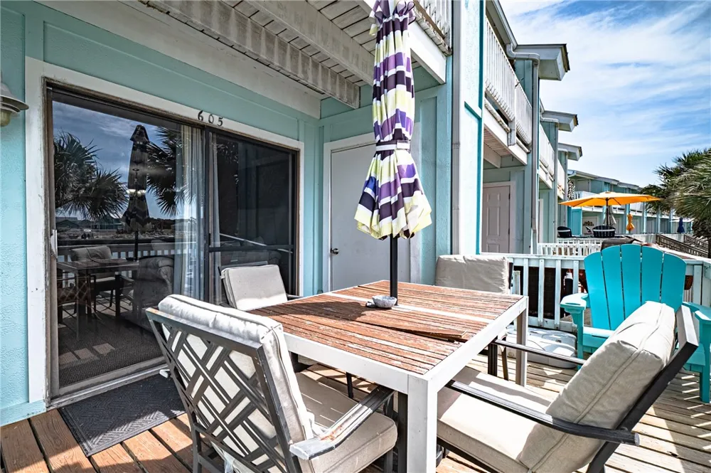 2292 Fulton Beach Road #605 Rockport, TX 78382