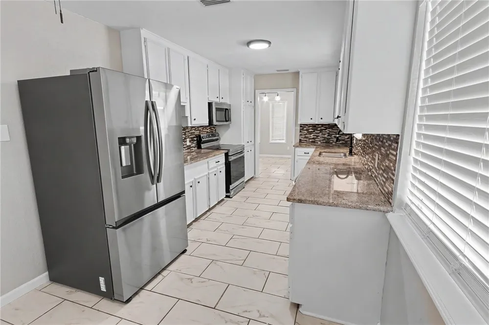2228 Memorial Parkway Portland, TX 78374