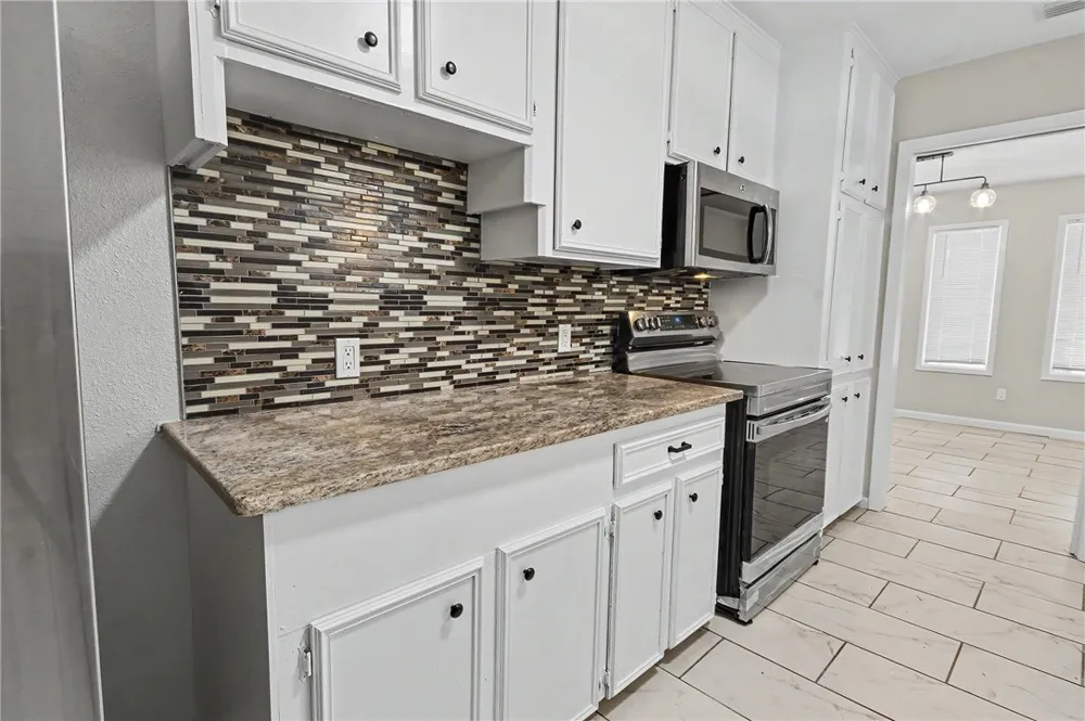 2228 Memorial Parkway Portland, TX 78374