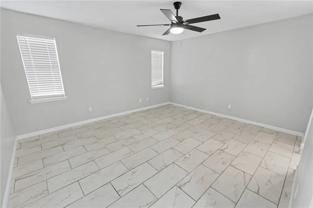 2228 Memorial Parkway Portland, TX 78374