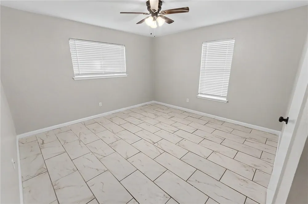 2228 Memorial Parkway Portland, TX 78374