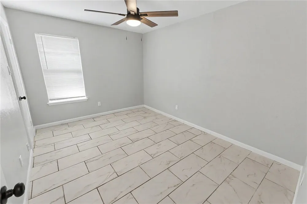 2228 Memorial Parkway Portland, TX 78374