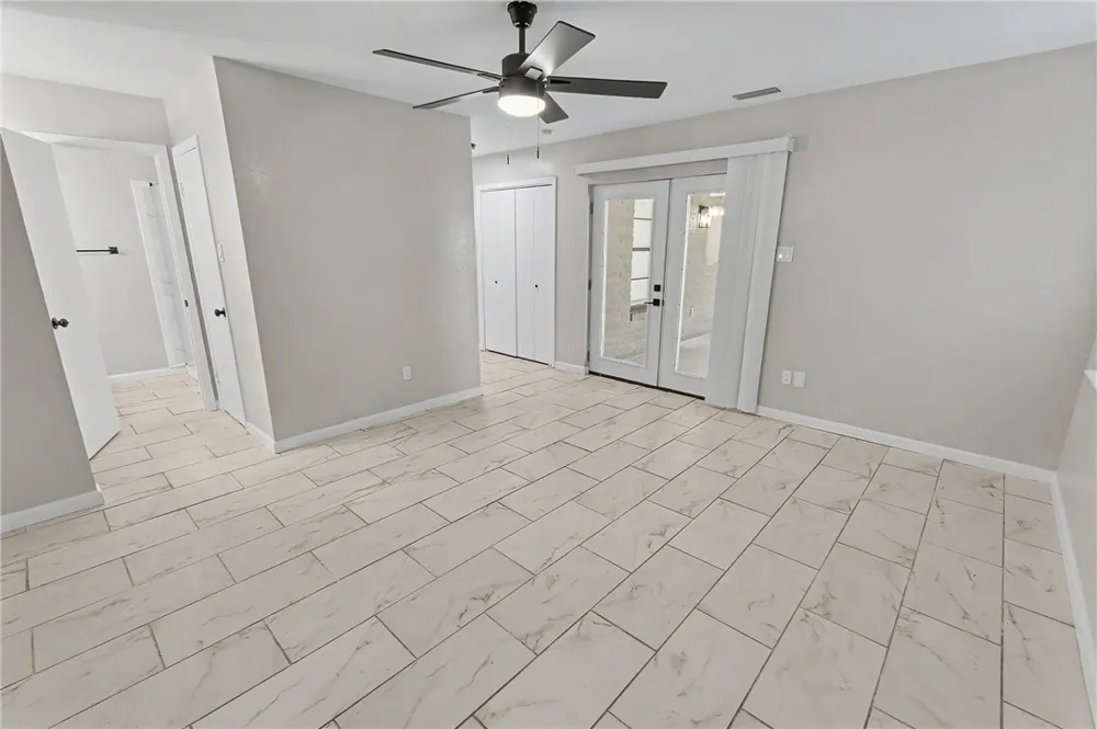 2228 Memorial Parkway Portland, TX 78374