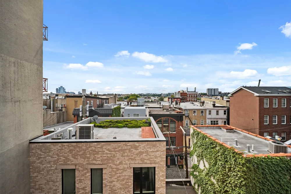 522 HUDSON ST Hoboken, NJ 07030