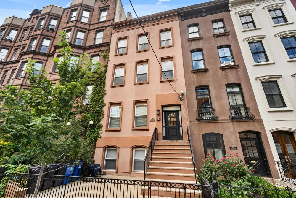 522 HUDSON ST Hoboken, NJ 07030