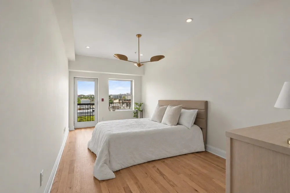 522 HUDSON ST Hoboken, NJ 07030