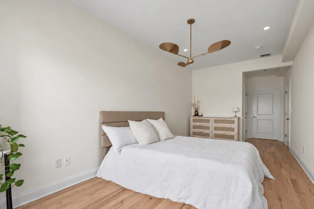 522 HUDSON ST Hoboken, NJ 07030