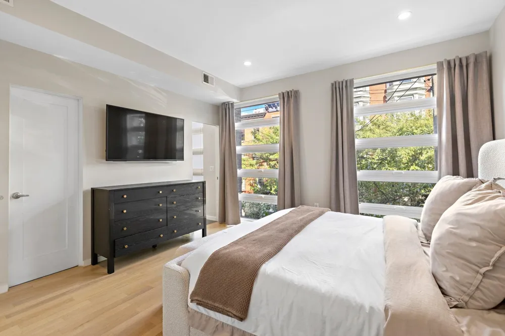 116 BLOOMFIELD ST Hoboken, NJ 07030