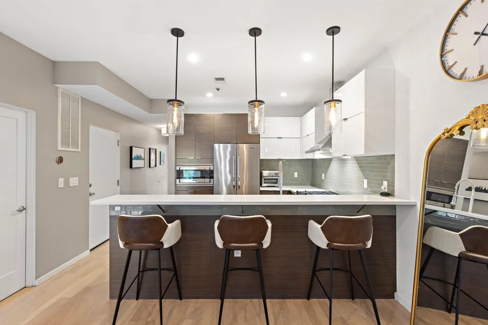 116 BLOOMFIELD ST Hoboken, NJ 07030
