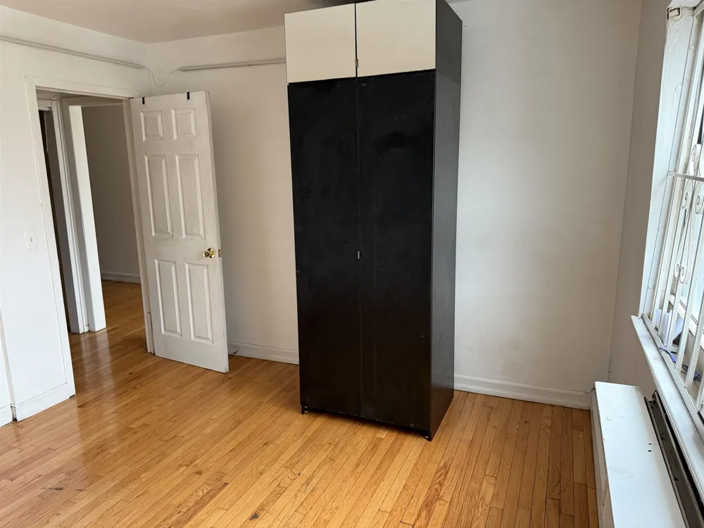 3600 CHARLES CT North Bergen, NJ 07047
