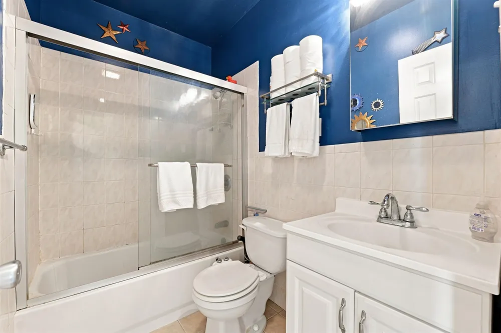420 MONROE ST Hoboken, NJ 07030