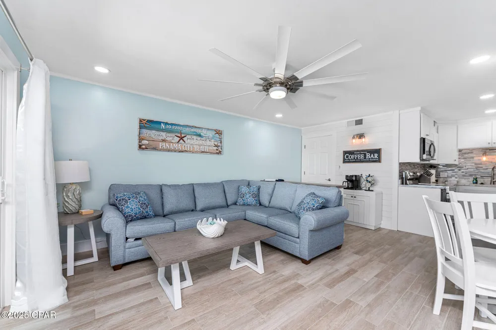 8743 Thomas Drive #421 Panama City Beach, FL 32408