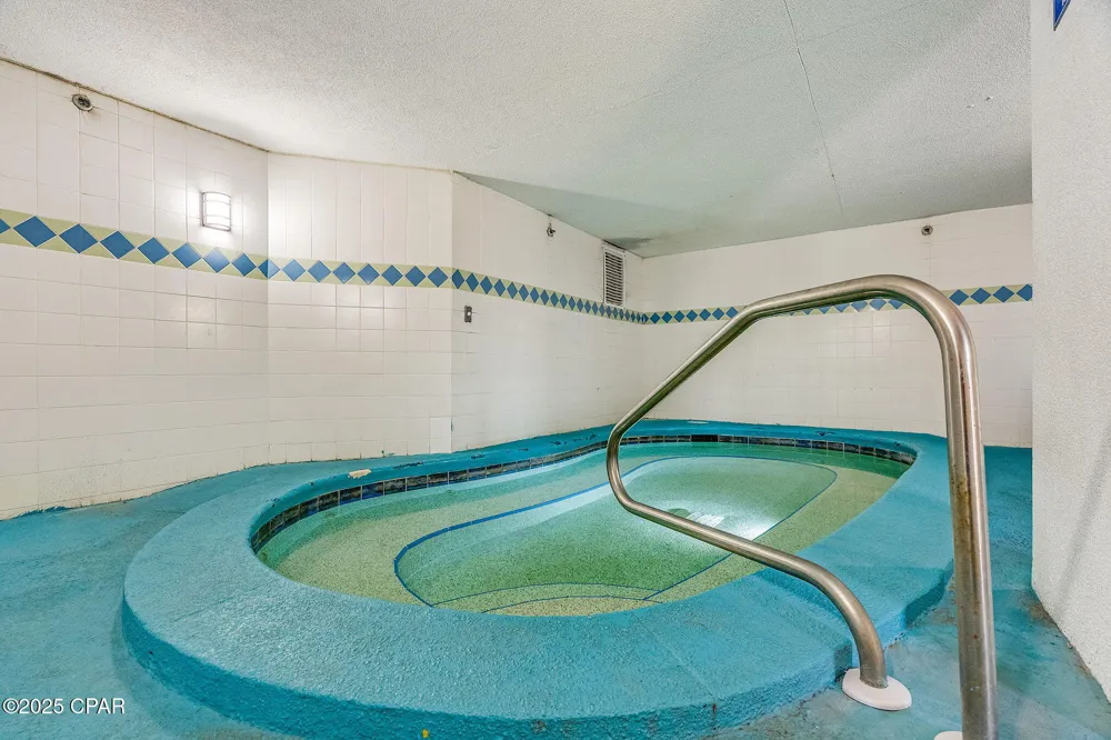 8743 Thomas Drive #421 Panama City Beach, FL 32408