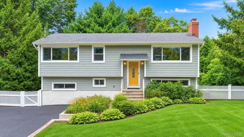 34 Forest Avenue