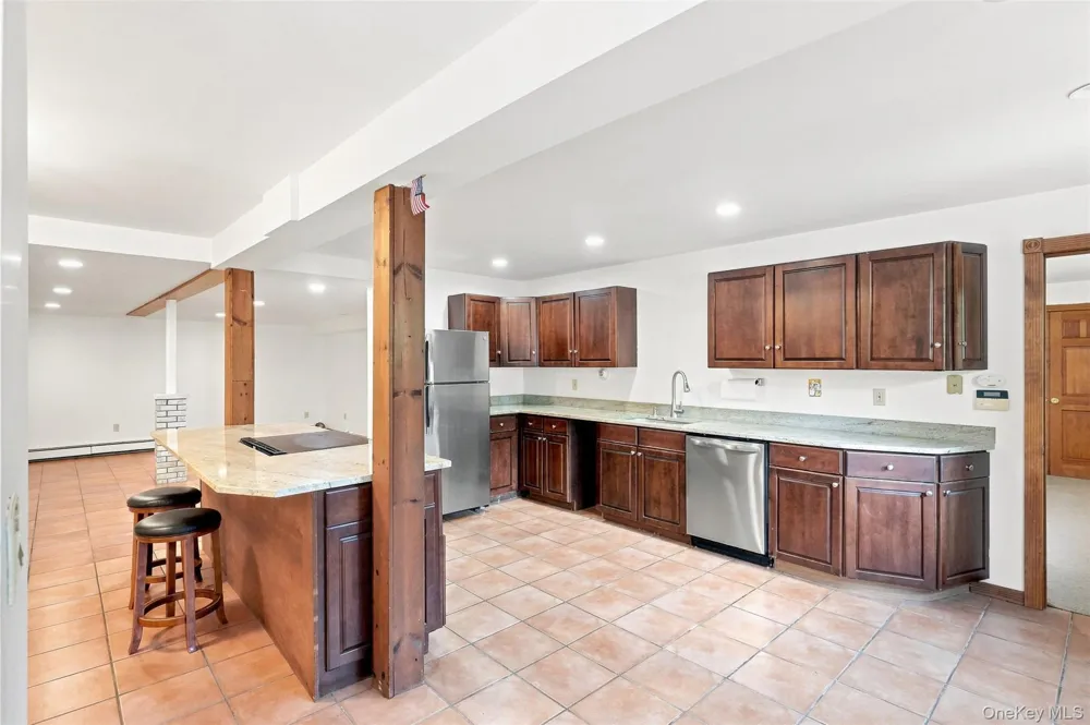 289 Pine Grove Road Middletown, NY 10940