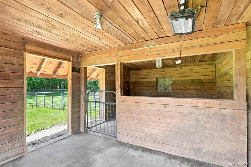 289 Pine Grove Road Middletown, NY 10940
