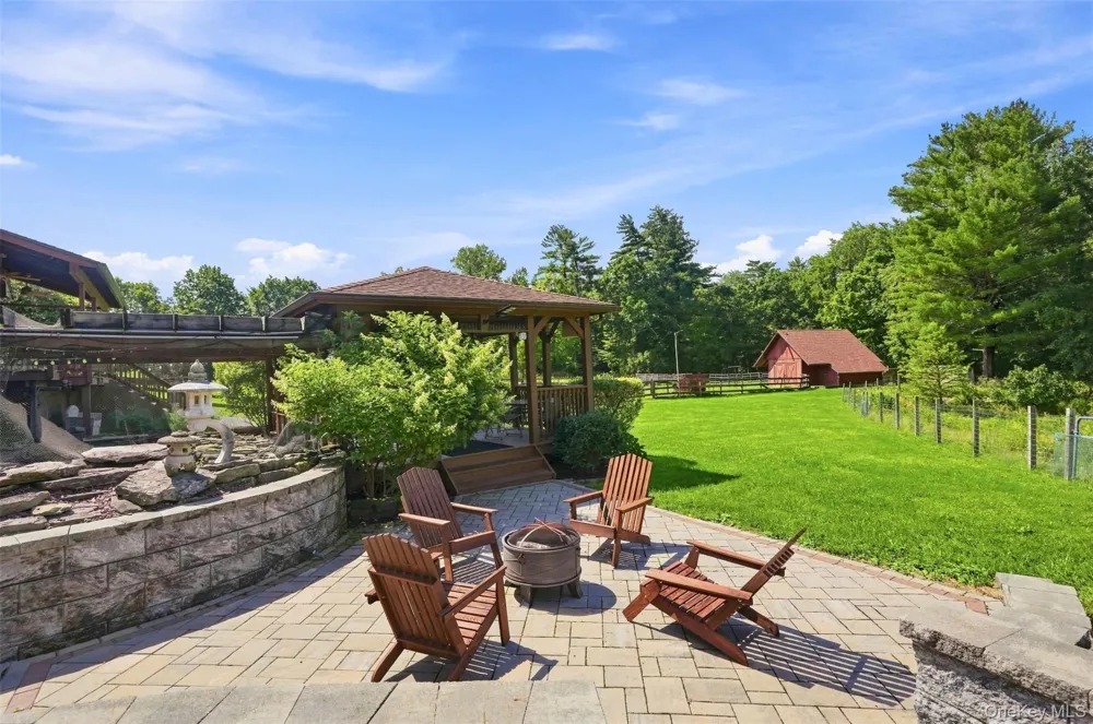 289 Pine Grove Road Middletown, NY 10940
