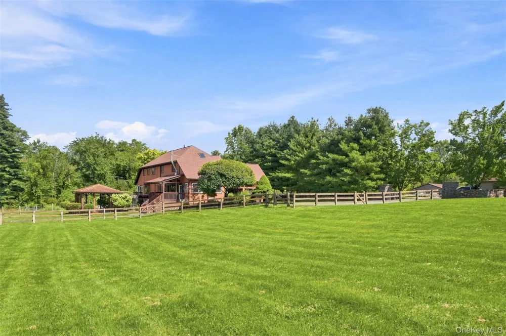 289 Pine Grove Road Middletown, NY 10940
