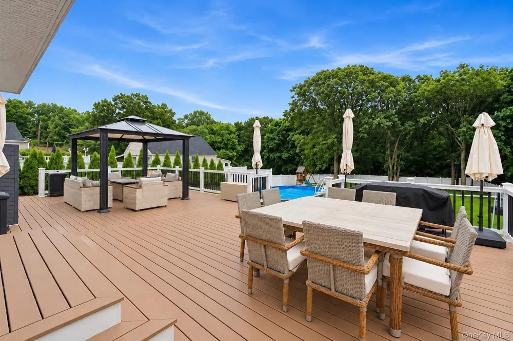 48 Fulton Boulevard Commack, NY 11725