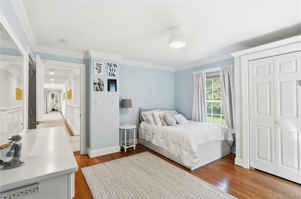 87 4th Street Garden City, NY 11530