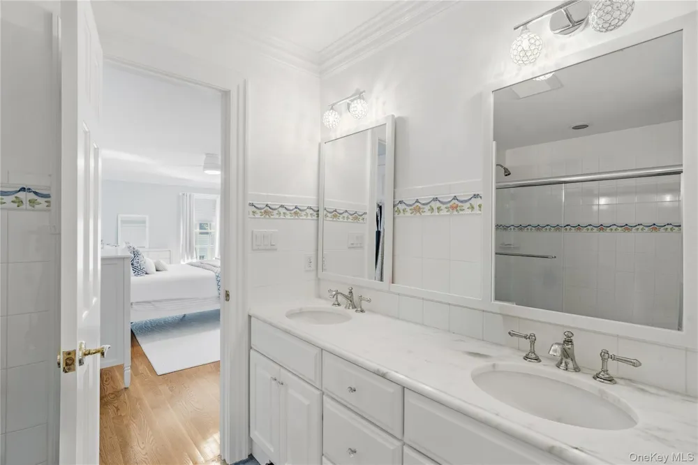 87 4th Street Garden City, NY 11530