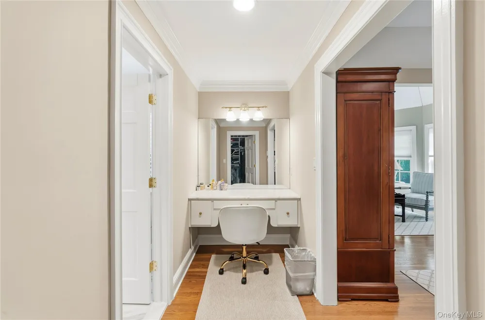 87 4th Street Garden City, NY 11530