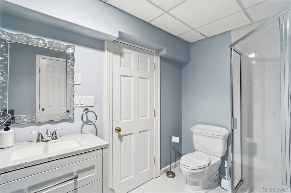 87 4th Street Garden City, NY 11530