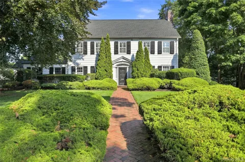 84 Ocean Avenue