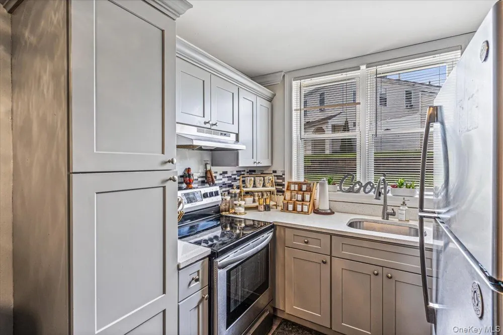 80 Townhouse Road #80N Huntington Station, NY 11746