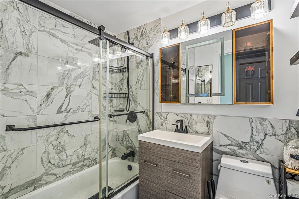 80 Townhouse Road #80N Huntington Station, NY 11746