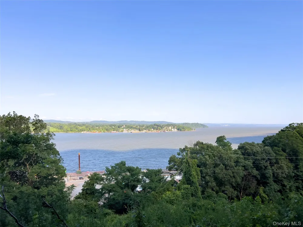 456 Liberty Drive #456A Tomkins Cove, NY 10986