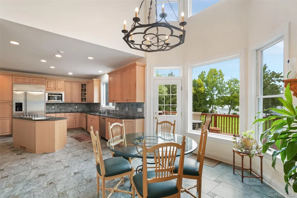 18 Clara Lane Mahopac, NY 10541